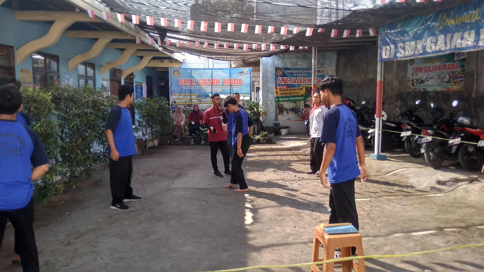 Lomba HUT RI ke-79