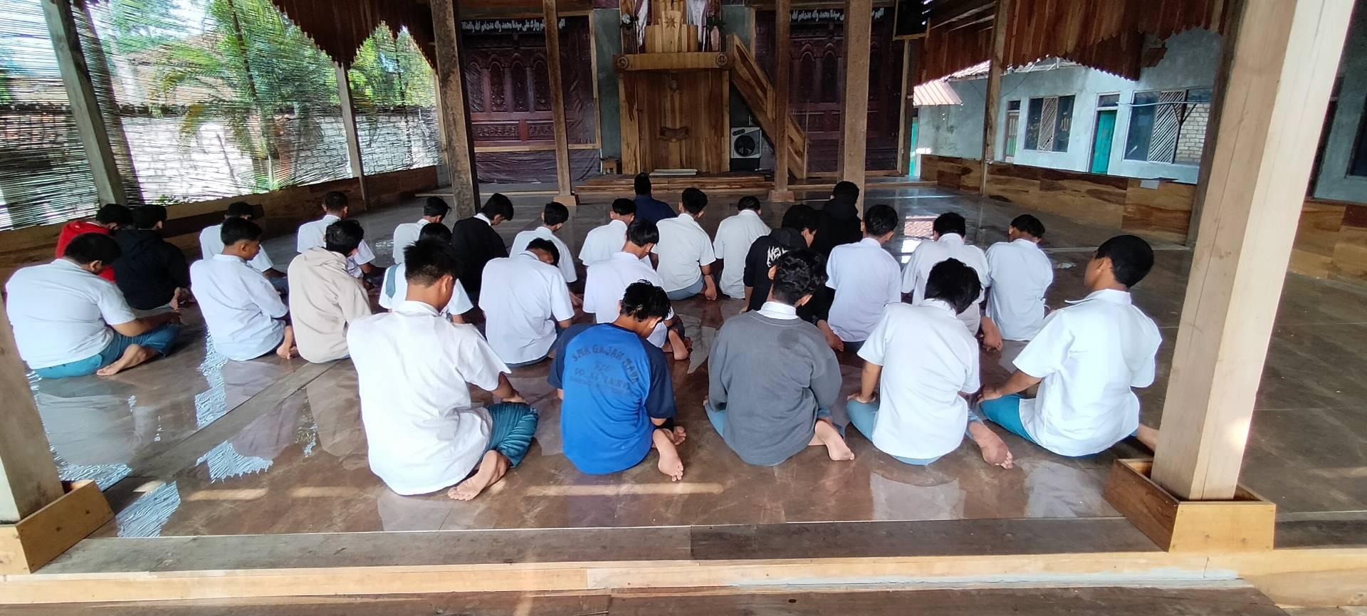Sholat Dhuha Berjamaah